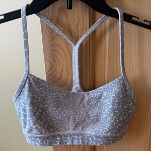 lululemon athletica Light Gray Leopard-Print T-Back Sports Bra